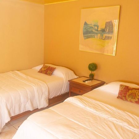 Hotel Del Bosque Rio Cuarto Exterior photo