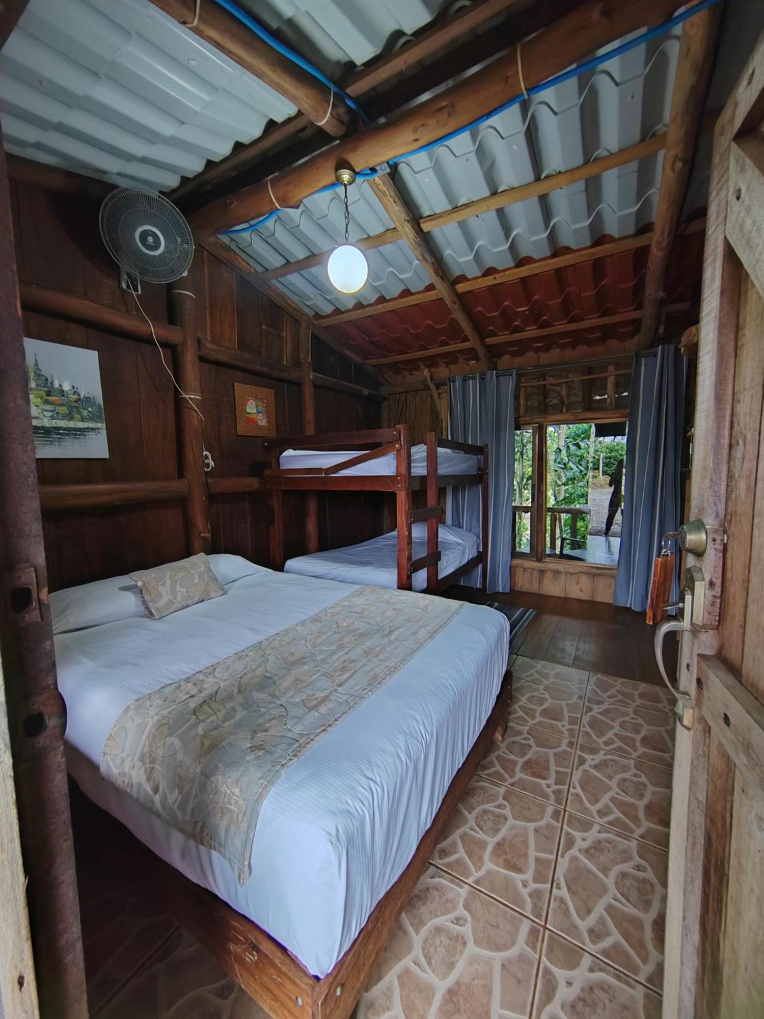 Hotel Del Bosque Rio Cuarto Exterior photo