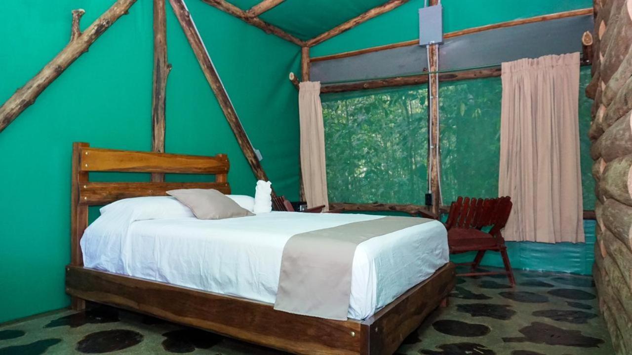 Hotel Del Bosque Rio Cuarto Exterior photo
